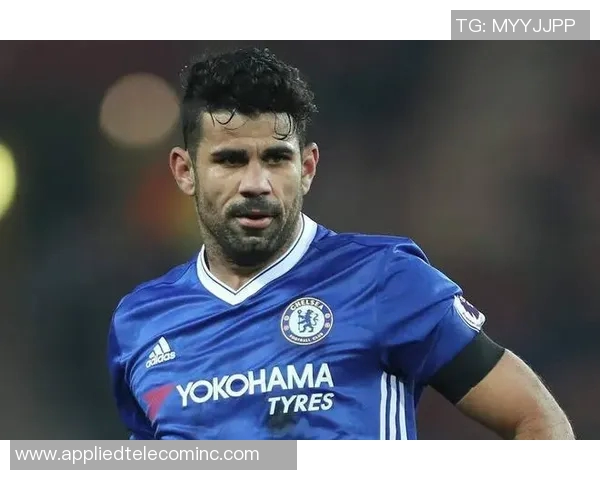 丑陋却才华横溢的白人足球明星背后的故事与成就