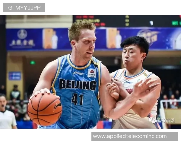 南京篮球队与重庆篮球队赛后状态分析与表现评估