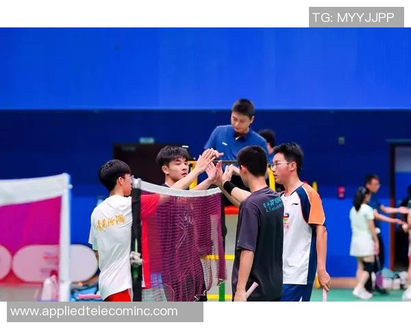 成都羽毛球队在世界杯中的精彩表现与状态分析 成都羽毛球队在世界杯中的精彩表现与状态分析