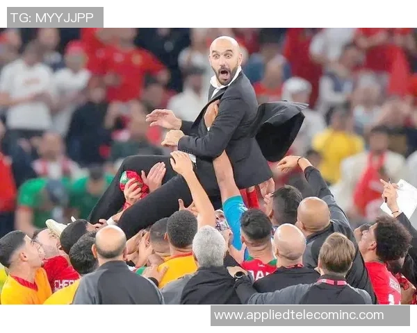 最独特的足球明星背后的故事与成就揭秘