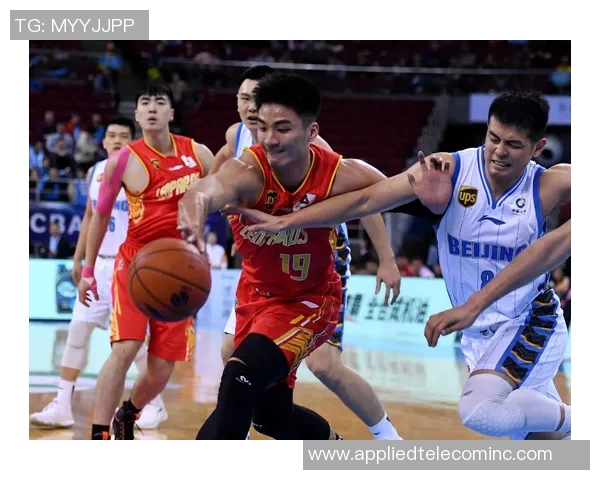 深圳篮球队近期状态分析与未来展望探讨