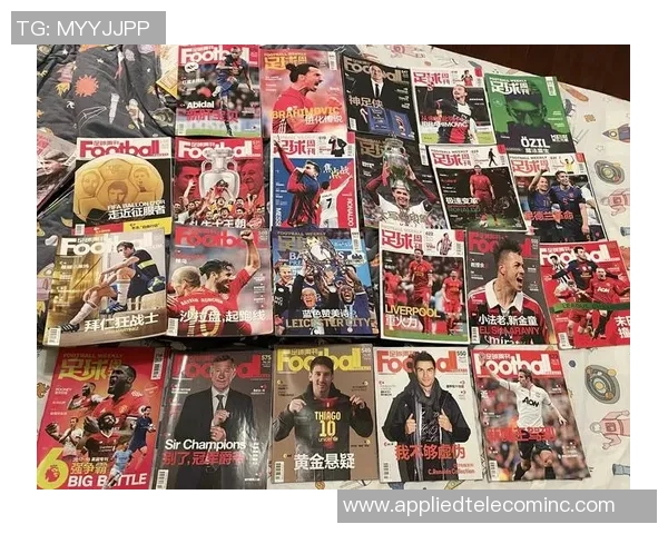 足球明星与粉丝亲密互动合照瞬间记录下美好回忆与激情时刻 足球明星与粉丝亲密互动合照瞬间记录下美好回忆与激情时刻