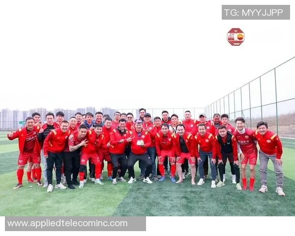 足球明星成龙的粉丝数量究竟有多少引发了广泛关注与讨论 足球明星成龙的粉丝数量究竟有多少引发了广泛关注与讨论