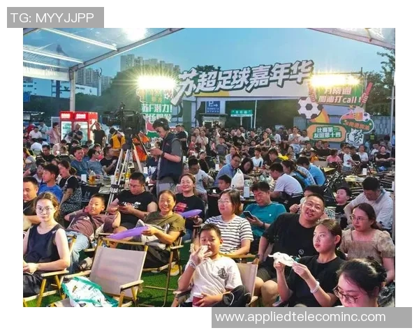 足球明星嗑瓜子背后的趣事与秘密揭秘你不知道的足球场外生活 足球明星嗑瓜子背后的趣事与秘密揭秘你不知道的足球场外生活